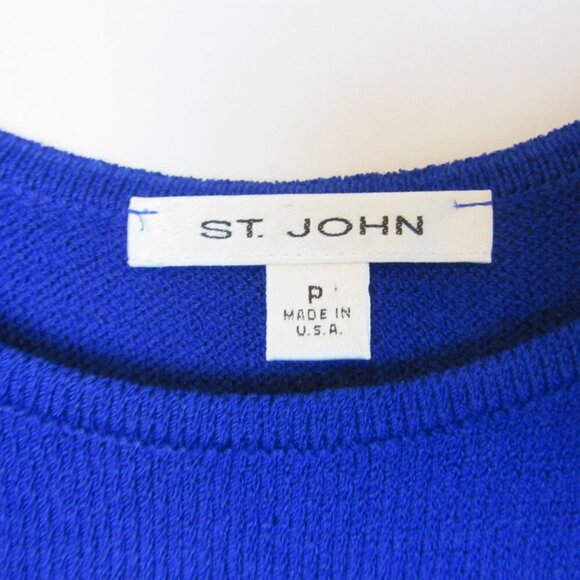 St. John Blue Knit Tank Top Women's Small Petite Scoop Neck Basic Loose Knit - Picture 3 of 4